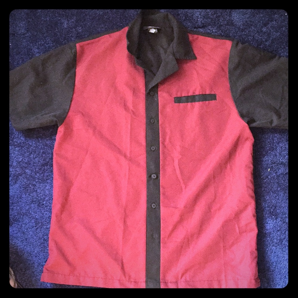 Men’s bowling shirt